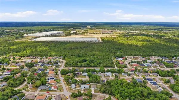 Brentwood (paper) Avenue, DELTONA, FL 32725