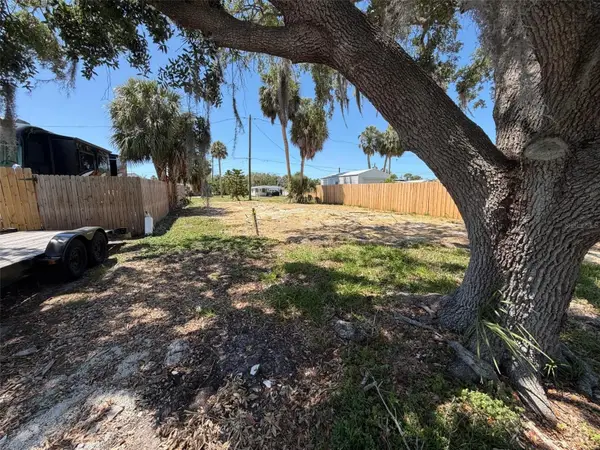 6825 Garden Drive, NEW PORT RICHEY, FL 34652