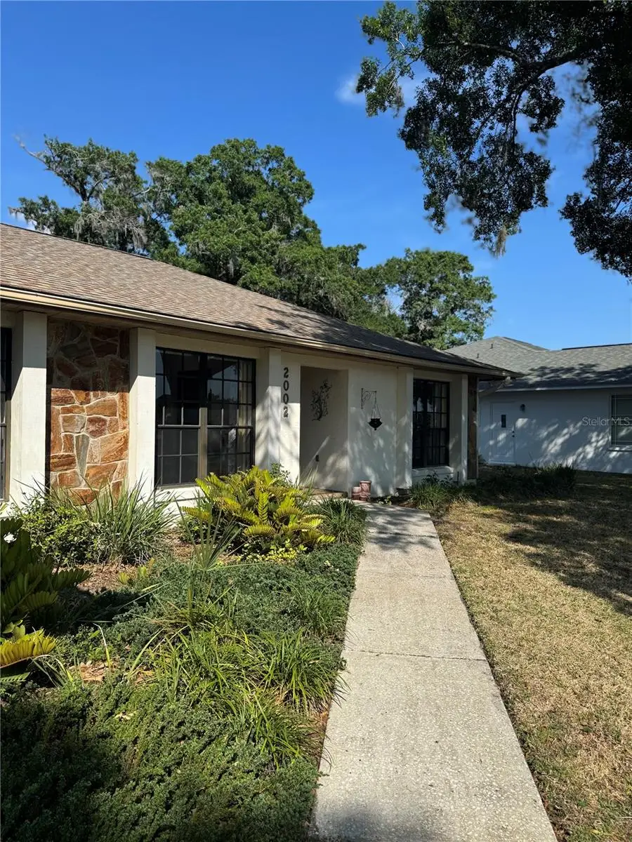 2002 E Timberlane Drive, Plant City, FL 33563 - #2