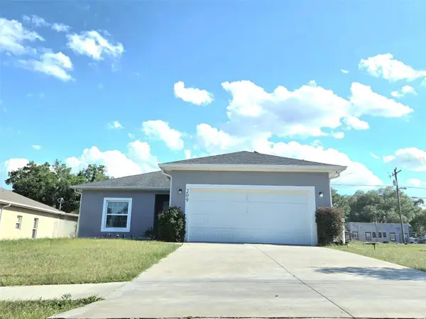 209 E Lemon Street, DAVENPORT, FL 33837