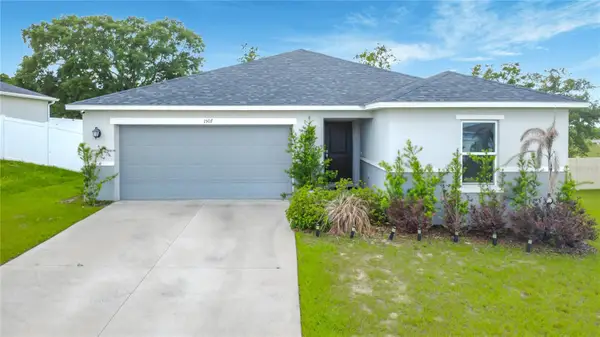1507 Geranium Drive, MASCOTTE, FL 34753