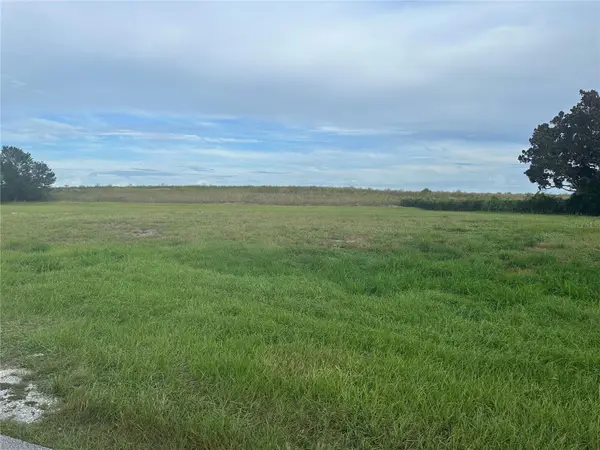 529 Sunset Pointe Drive, LAKE PLACID, FL 33852