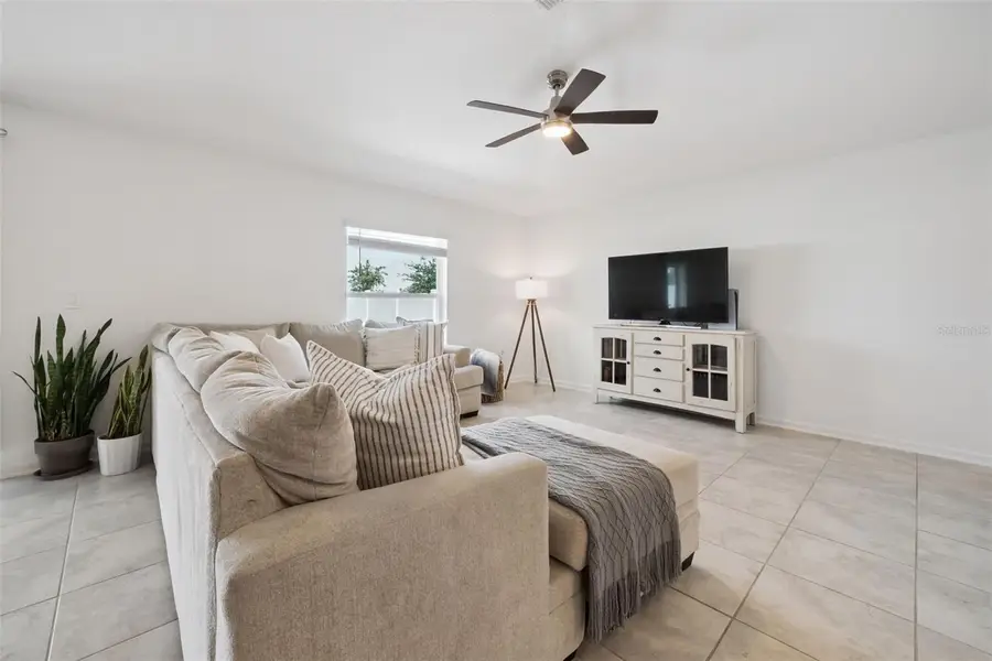 893 Laurel View Way, Groveland, FL 34736 - #3