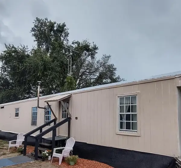 17936 SE 95th Street Road, OCKLAWAHA, FL 32179