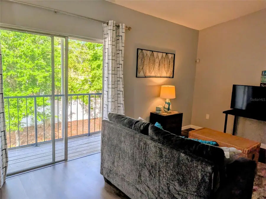 10 N Fairfax Avenue, Winter Springs, FL 32708 - #2