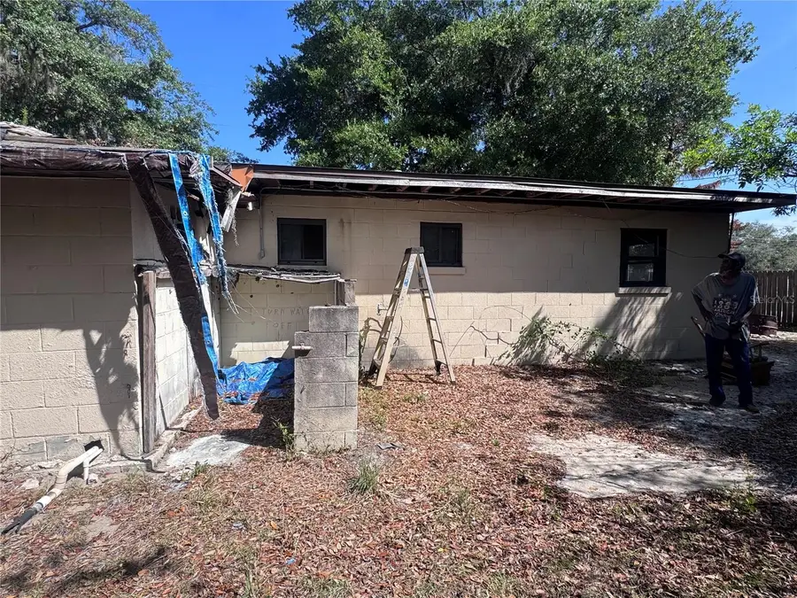 1255 Wells Avenue, Tavares, FL 32778 - #3
