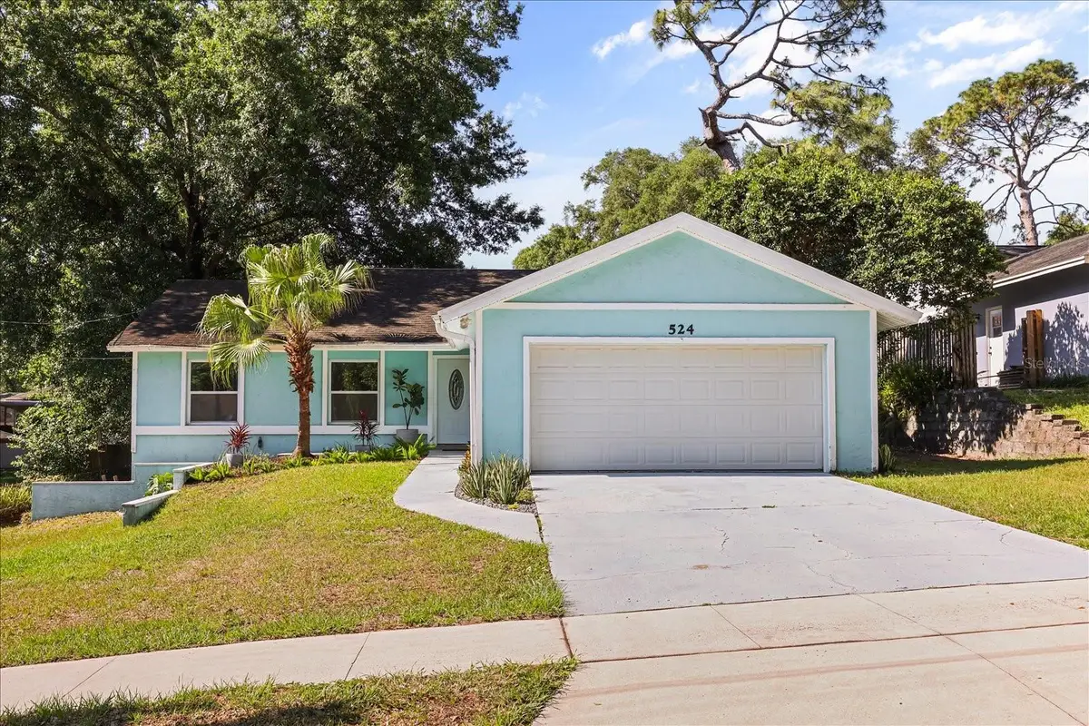 524 E Hillcrest Street, Altamonte Springs, FL 32701 - #1