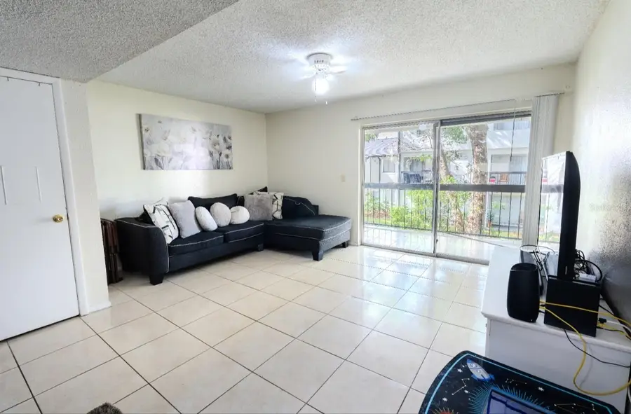 4267 S Semoran Boulevard #11, Orlando, FL 32822 - #3