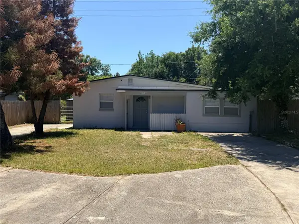 2216 Mayflower Avenue, APOPKA, FL 32703