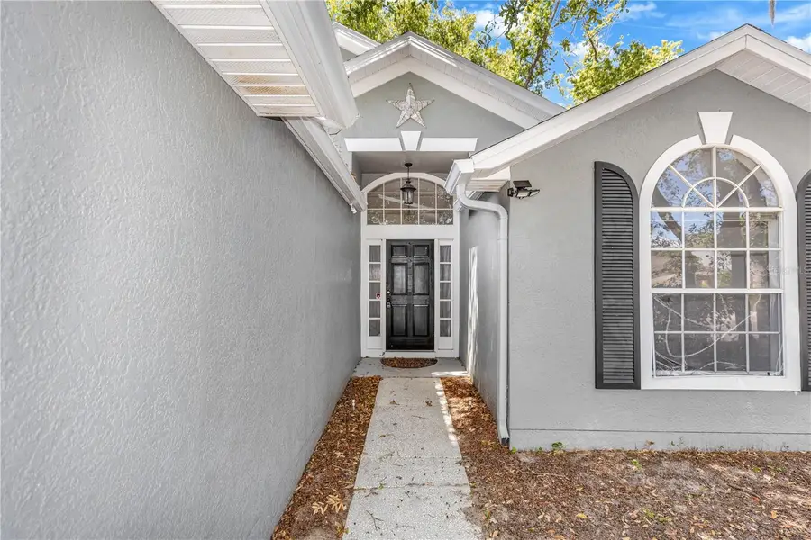 976 Royal Oaks Drive, Apopka, FL 32703 - #2