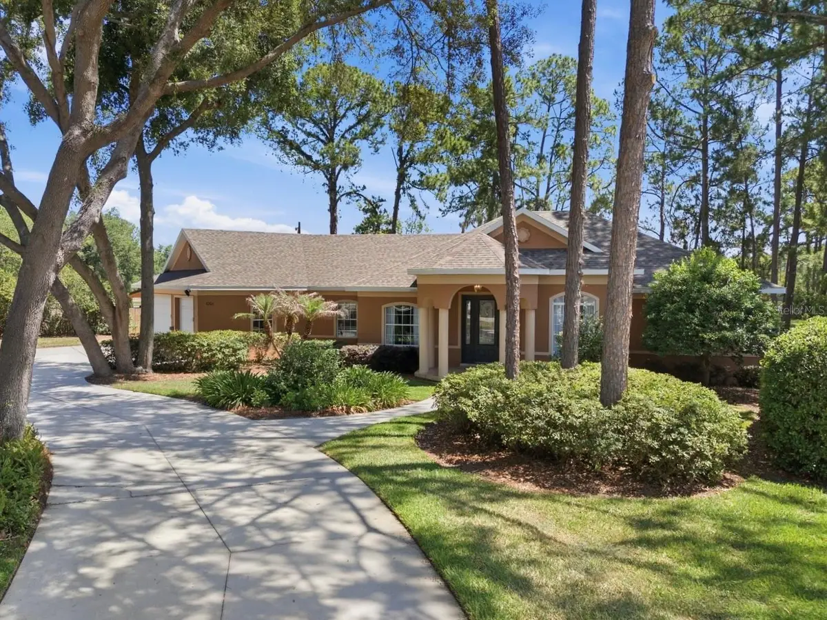 1064 Ceasars Court, Mount Dora, FL 32757 - #1