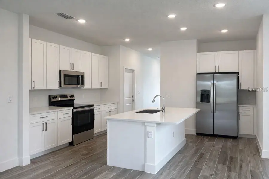 101 Elena Lavin Circle #09, Orlando, FL 32807 - #2