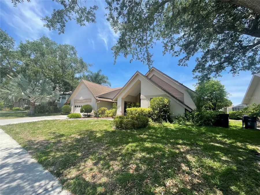 4696 Long Lake Drive, Sarasota, FL 34233 - #2