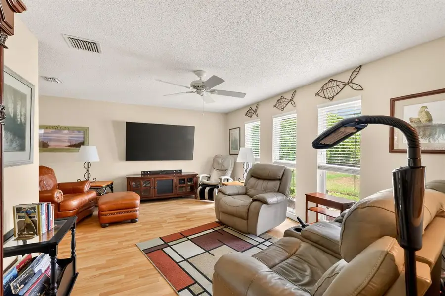 5 Lonesome Pine Trail, Yalaha, FL 34797 - #2