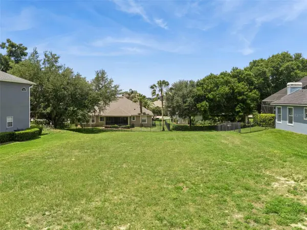 1465 Lexington Parkway, APOPKA, FL 32712