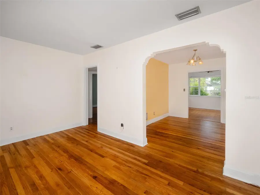 944 N Shine Avenue, Orlando, FL 32803 - #3