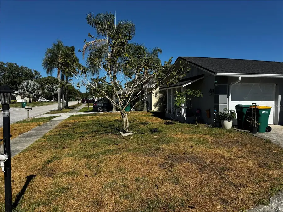 158 Sunshine Drive, Palm Harbor, FL 34684 - #3