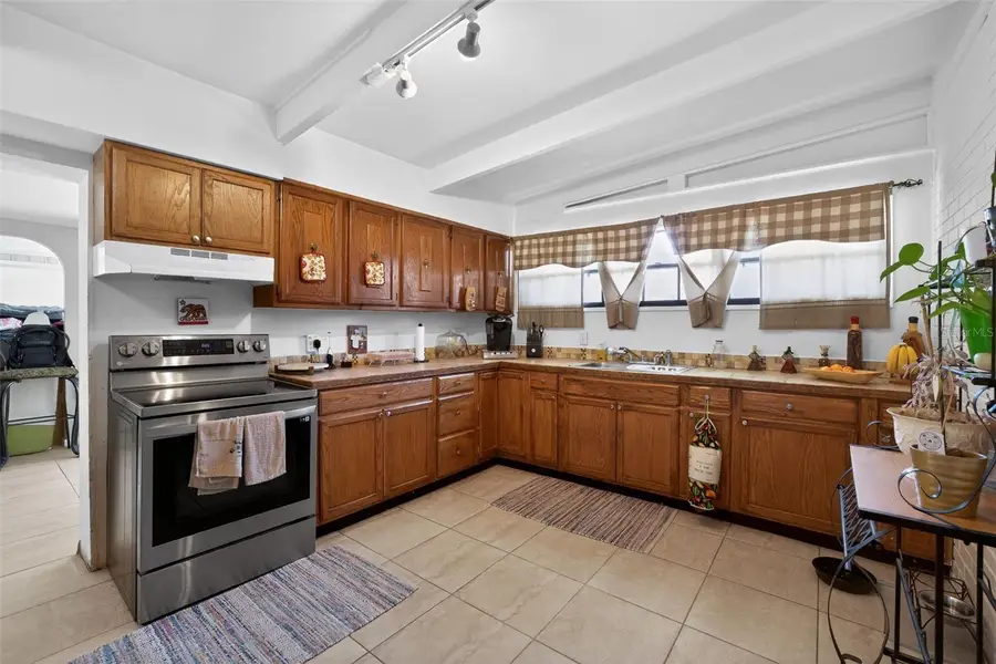 2015 Clarice Circle, Tampa, FL 33619 - #2