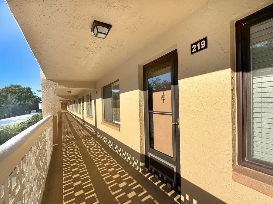 5080 Locust Street Ne #219, Saint Petersburg, FL 33703 - #3