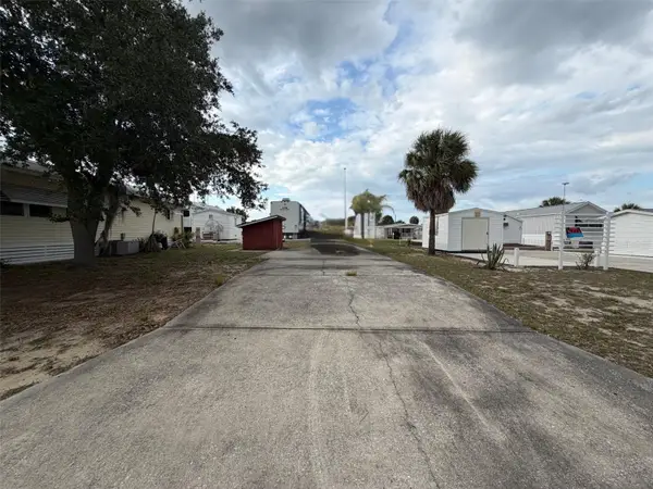 86 Iron Lane, HAINES CITY, FL 33844