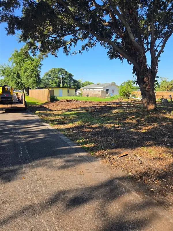 4100 W Robinson Street, ORLANDO, FL 32805