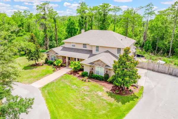 2756 Lake Pickett Place, CHULUOTA, FL 32766