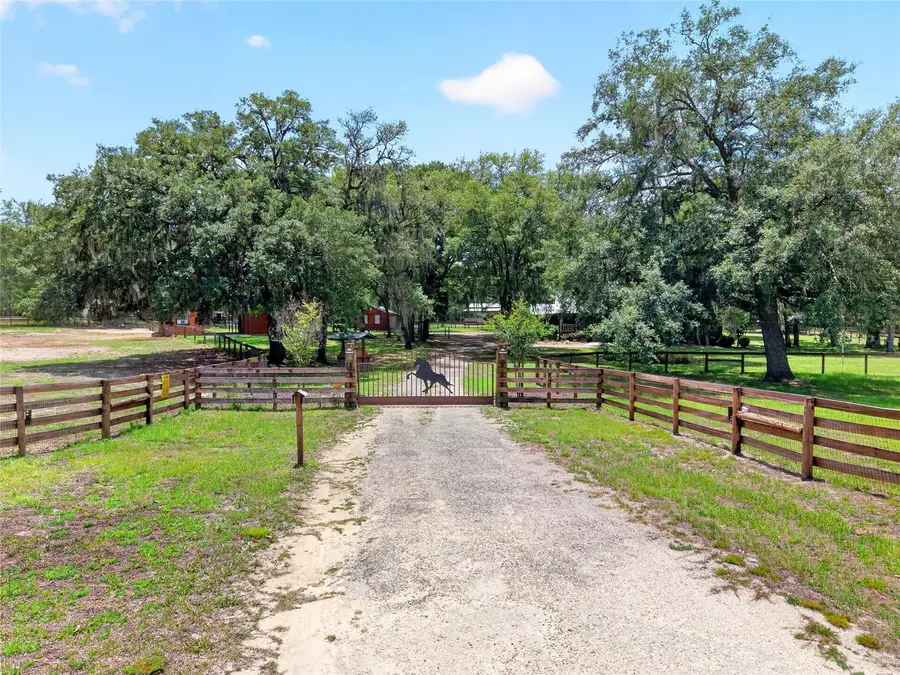 11630 SE 78th Street, Morriston, FL 32668 - #2