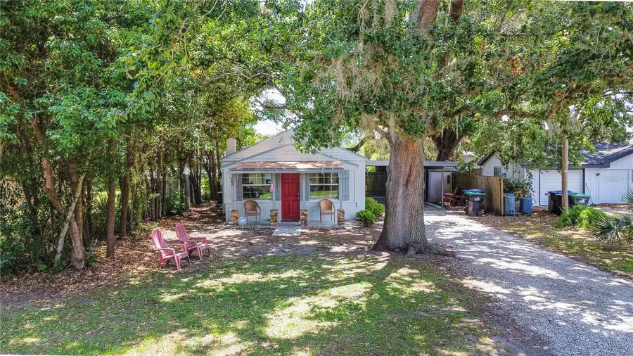 1014 Meadows Avenue, Orlando, FL 32804 - #3