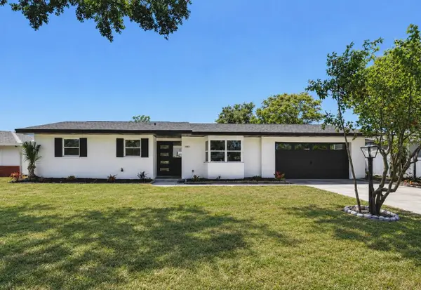 1110 Mayflower Avenue, DELTONA, FL 32725