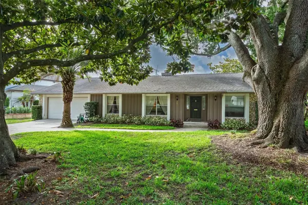 2030 Companero Avenue, ORLANDO, FL 32804