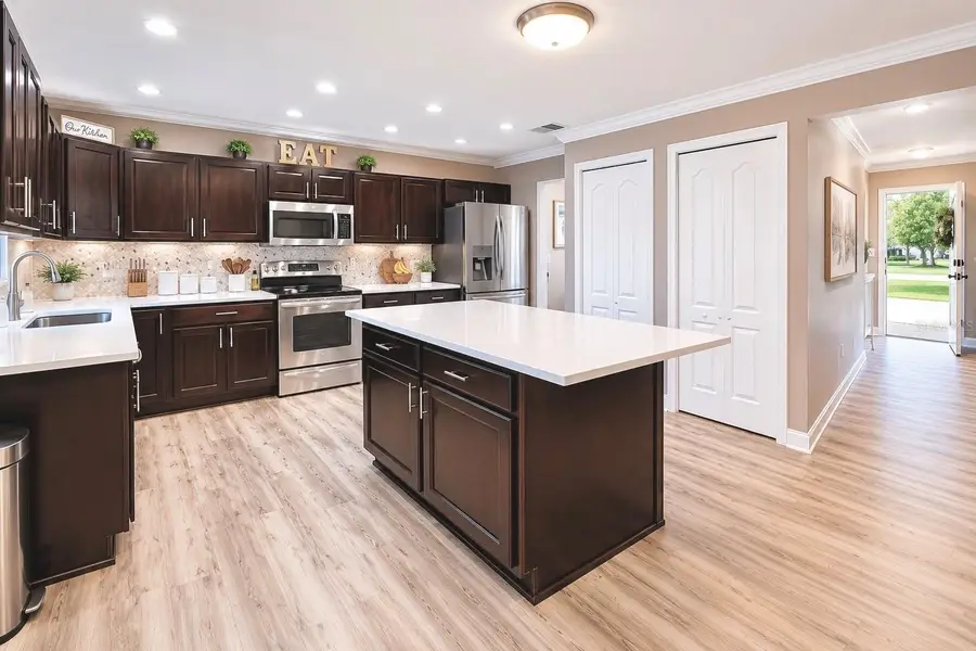 1852 Piedmont Court, Mascotte, FL 34753 - #2