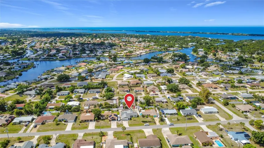 1455 Overbrook Rd, Englewood, FL 34223 - #2