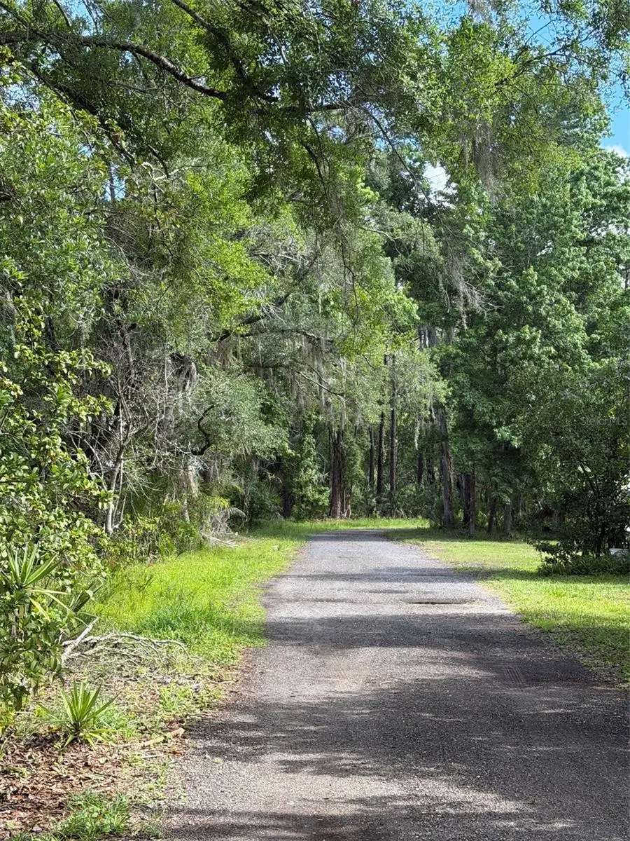 1340 Jayce Ct, Geneva, FL 32732 - #1