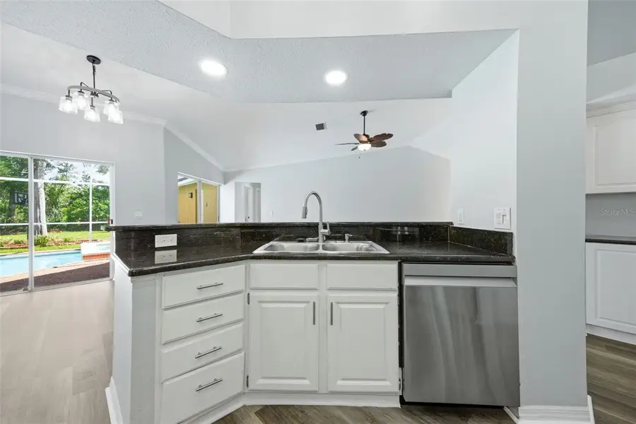 504 Stratfield Drive, Lutz, FL 33549 - #3