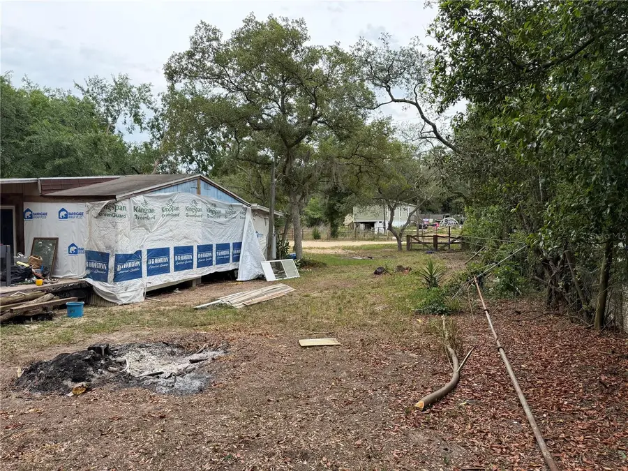 16100 SE 253rd Court, Umatilla, FL 32784 - #2