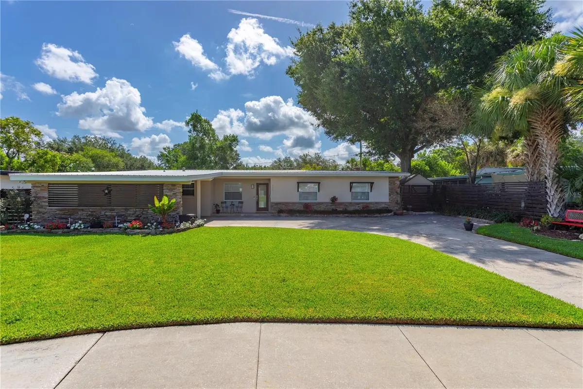 1327 Roscomare Avenue, Orlando, FL 32806 - #1