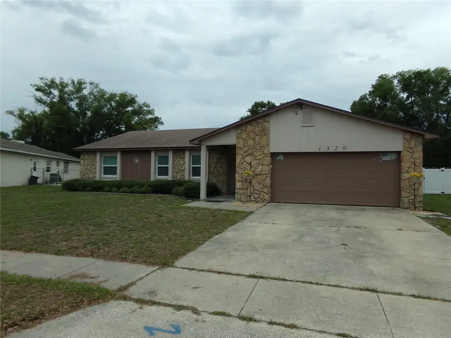 1320 Gladiolas Dr, Winter Park, FL 32792 - #3