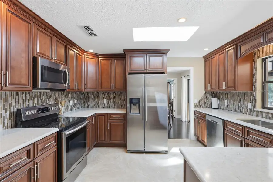 102 Stevenage Court, Longwood, FL 32779 - #3