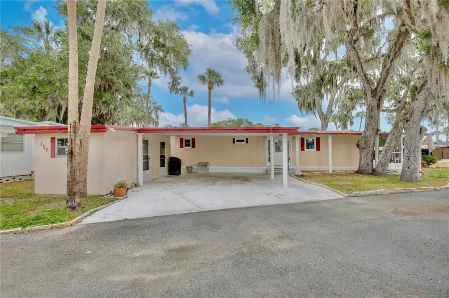 105 Canal View, Eustis, FL 32726 - #2