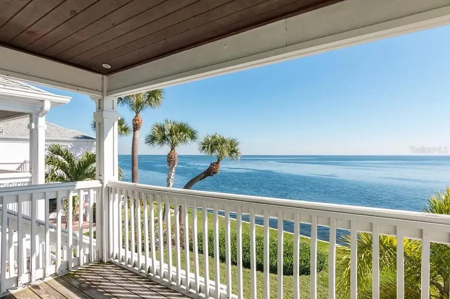 4858 Coquina Key Drive Se #D, Saint Petersburg, FL 33705 - #3