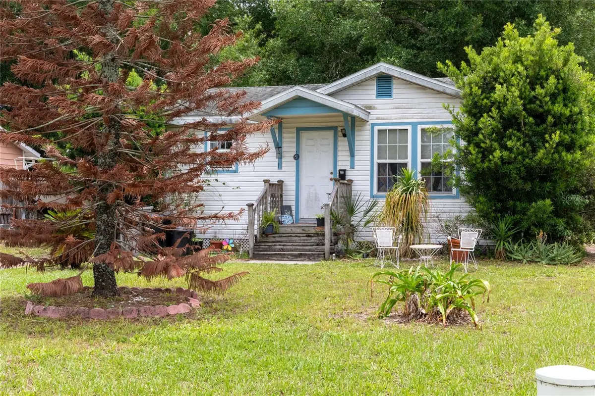 148 W Magnolia Street, Apopka, FL 32703 - #1