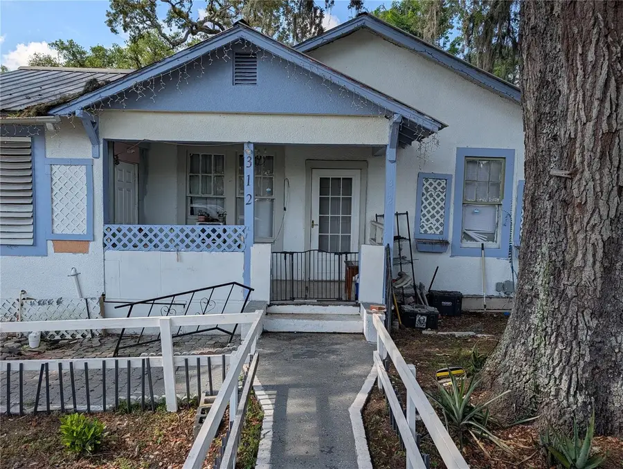 312 E 7th Street, Apopka, FL 32703 - #2