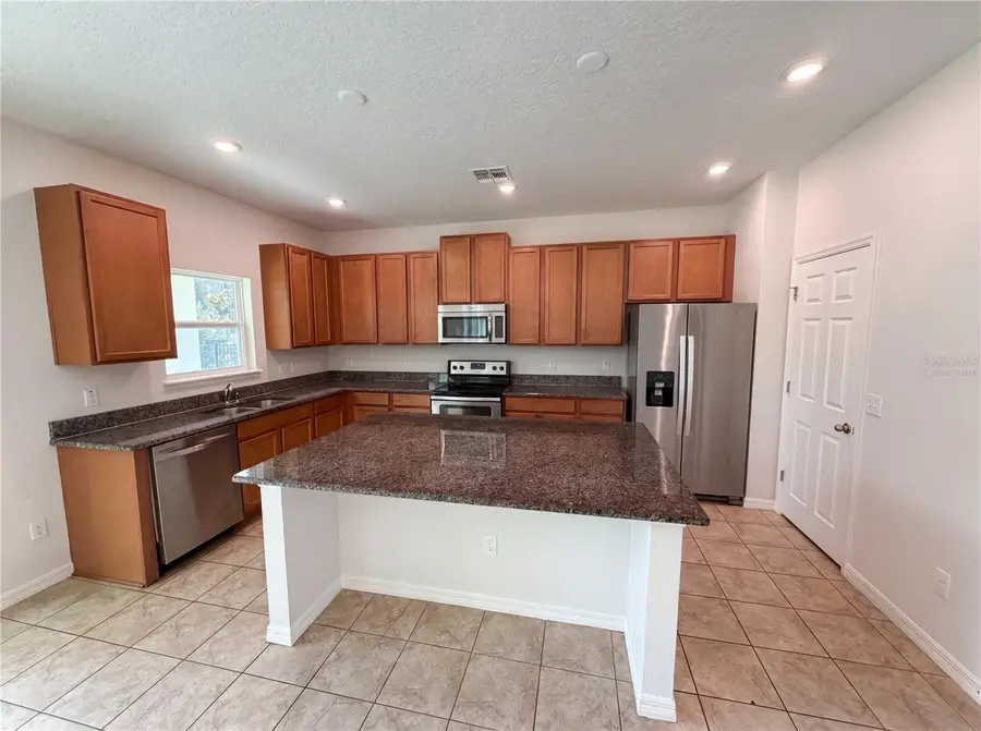 811 Maple Leaf Loop, Winter Springs, FL 32708 - #2