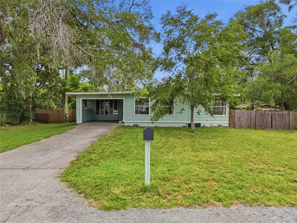 1881 Cottonwood Street, ORANGE CITY, FL 32763