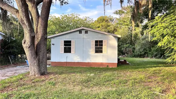 1203 Parkwood Avenue, GROVELAND, FL 34736