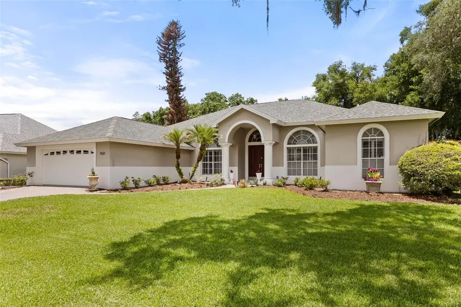1521 Edgewater Drive, Mount Dora, FL 32757 - #2