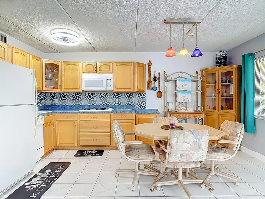 400 Oakridge Boulevard #21, Daytona Beach, FL 32118 - #3