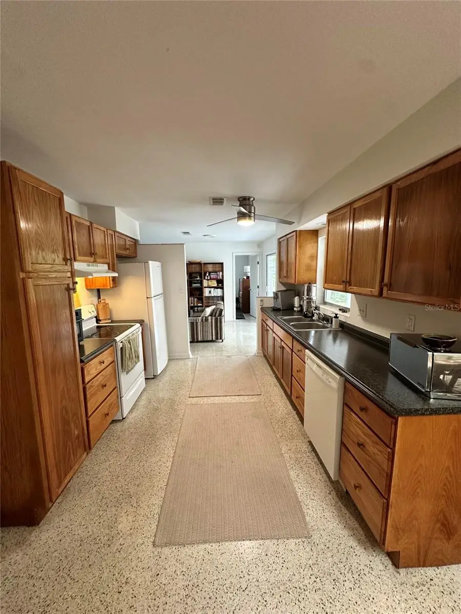 1000 NW 39th Drive, Gainesville, FL 32605 - #3