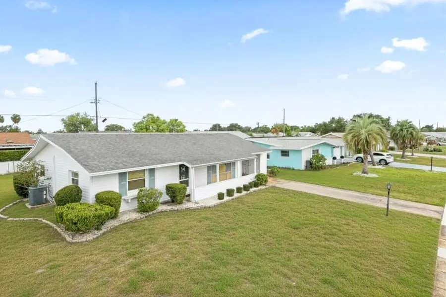 816 Oakmont Avenue, Sun City Center, FL 33573 - #2
