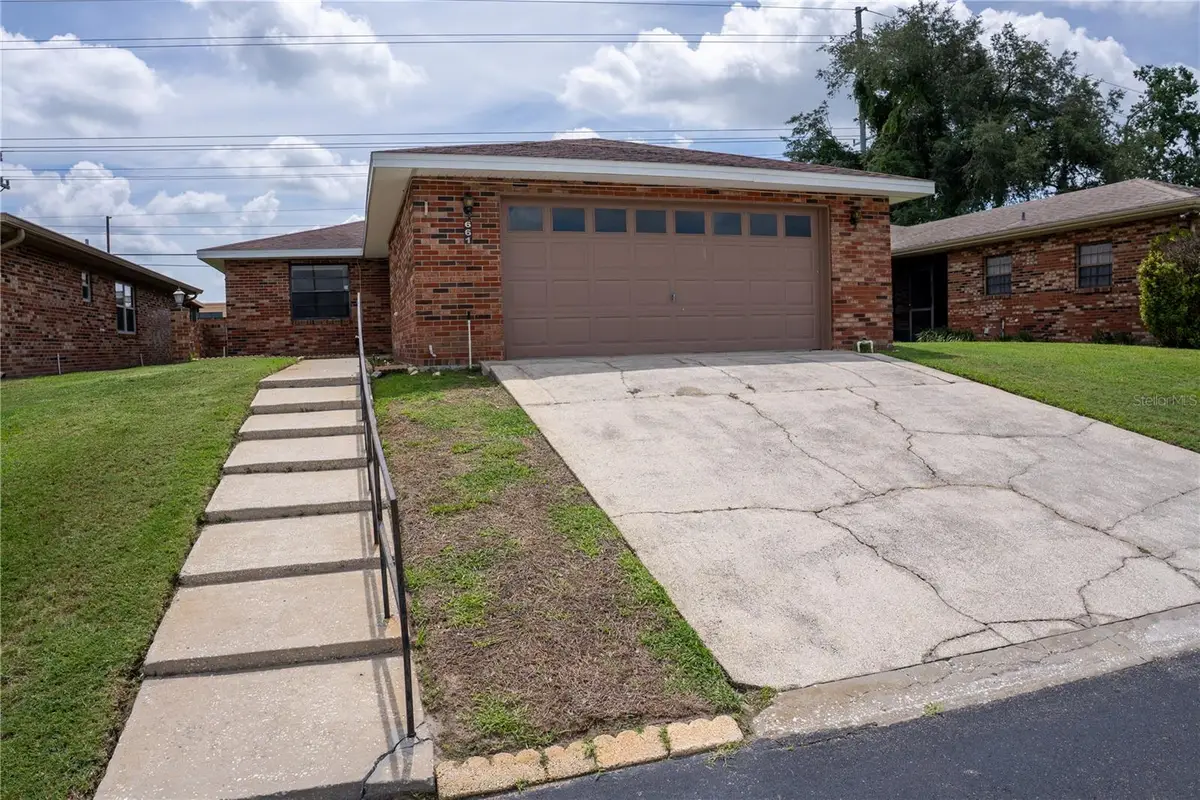 661 Lake Carolyn Circle, Lakeland, FL 33813 - #1